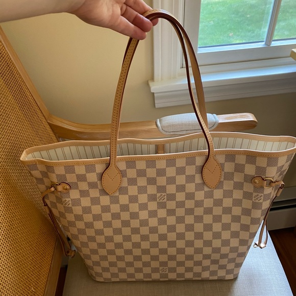 Louis Vuitton Handbags - Louis Vuitton Neverfull MM Damier Azur New +Extras